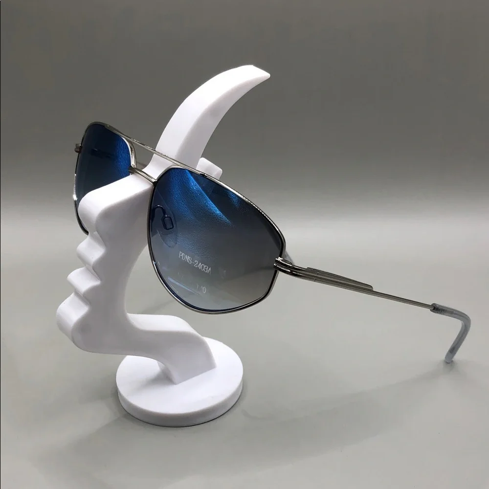DKNY aviator style metal sunglasses UNISEX sample gradient lens.